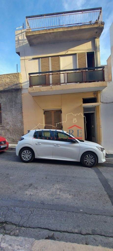 (For Sale) Residential Detached house || Piraias/Piraeus - 85 Sq.m, 2 Bedrooms, 80.000€ 