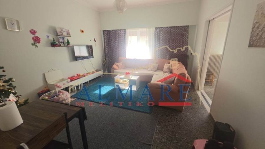 (For Sale) Residential Floor Apartment || Piraias/Keratsini - 91 Sq.m, 2 Bedrooms, 105.000€ 